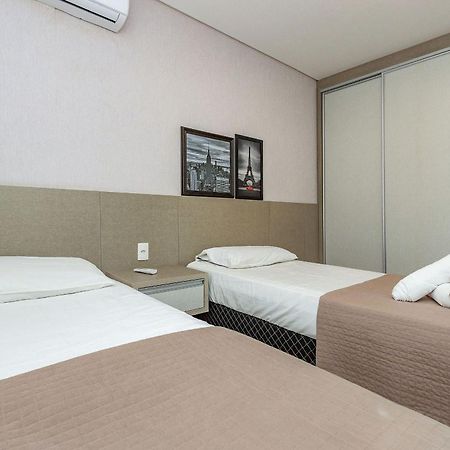 Boulevard 224D - Excelente Apartamento Em Condominio De Luxo No Centro De Bombinhas - Piscina - Jacuzzi - Academia - Portaria 24H. 外观 照片