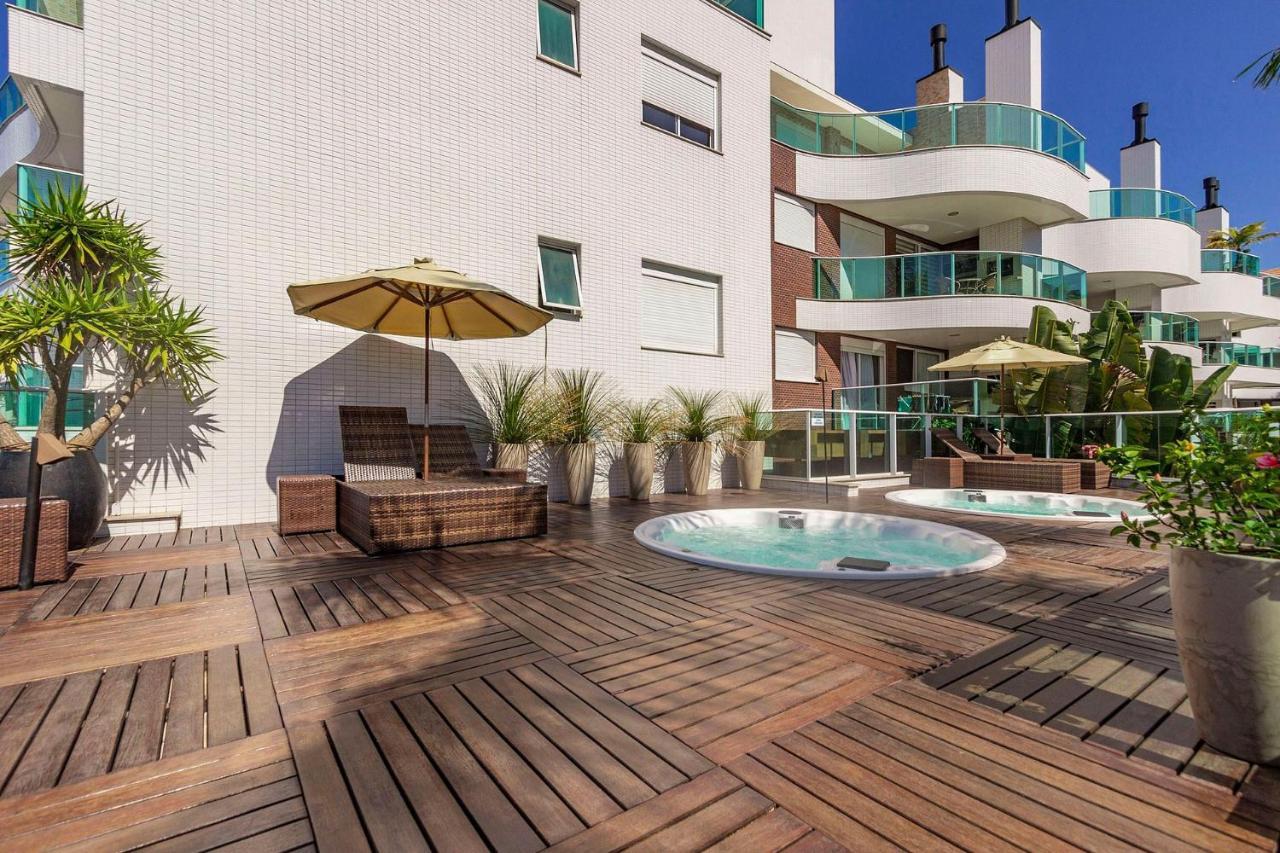 Boulevard 224D - Excelente Apartamento Em Condominio De Luxo No Centro De Bombinhas - Piscina - Jacuzzi - Academia - Portaria 24H. 外观 照片