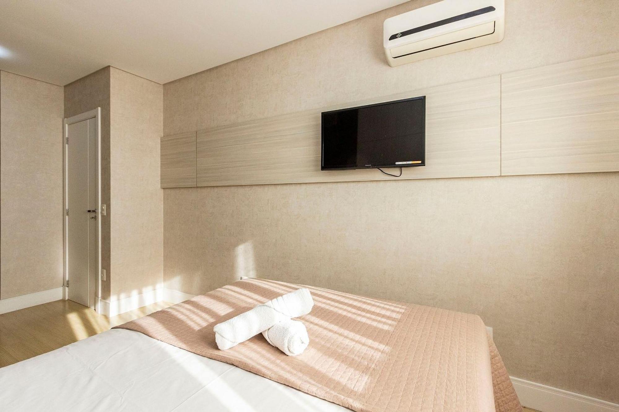 Boulevard 224D - Excelente Apartamento Em Condominio De Luxo No Centro De Bombinhas - Piscina - Jacuzzi - Academia - Portaria 24H. 外观 照片