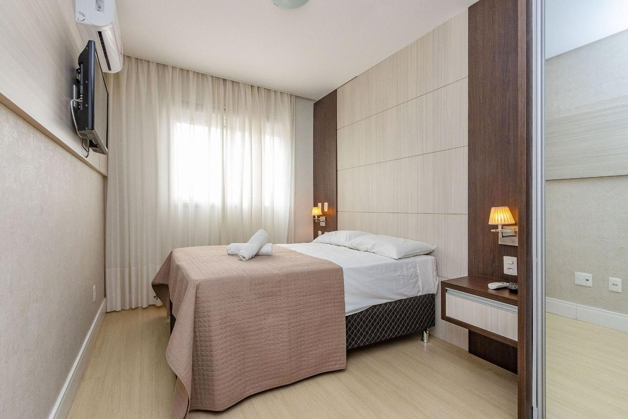 Boulevard 224D - Excelente Apartamento Em Condominio De Luxo No Centro De Bombinhas - Piscina - Jacuzzi - Academia - Portaria 24H. 外观 照片