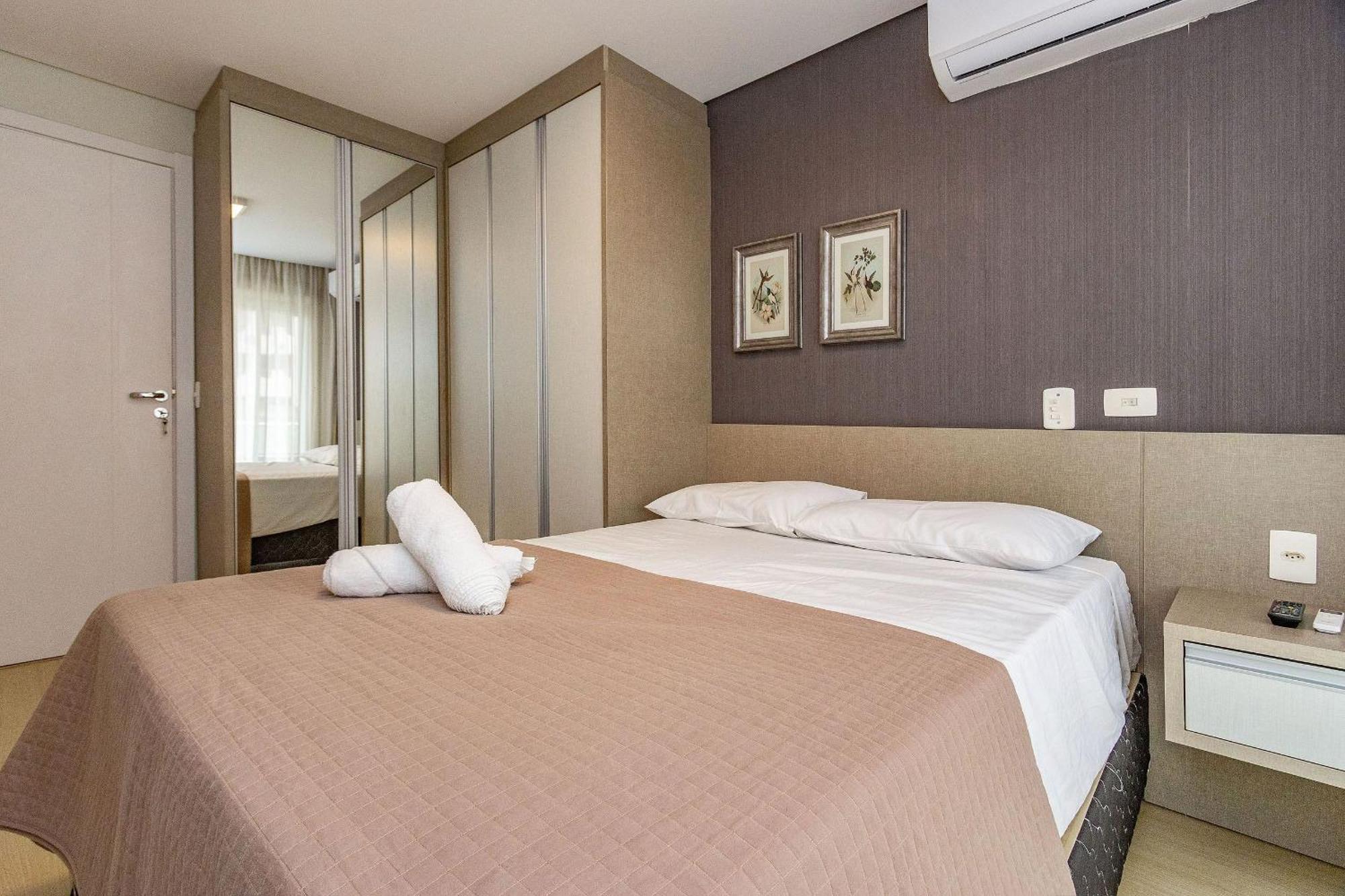 Boulevard 224D - Excelente Apartamento Em Condominio De Luxo No Centro De Bombinhas - Piscina - Jacuzzi - Academia - Portaria 24H. 外观 照片