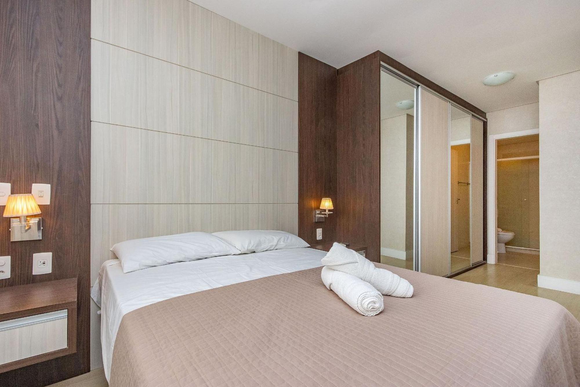 Boulevard 224D - Excelente Apartamento Em Condominio De Luxo No Centro De Bombinhas - Piscina - Jacuzzi - Academia - Portaria 24H. 外观 照片